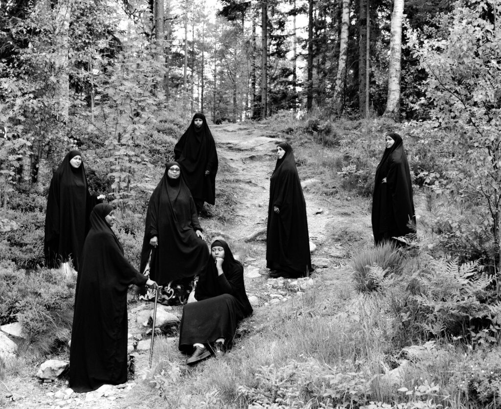 Ayan Abdi Explores Family and Identity in New Portrait Series