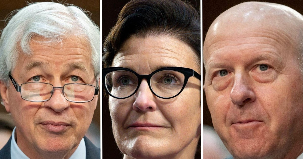 Bank CEOs Discuss Workforce Plans Amid AI Adoption