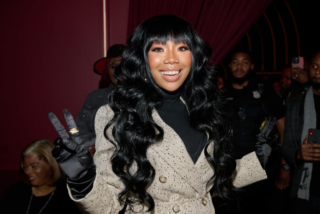 Brandy Receives Black Music Icon Award