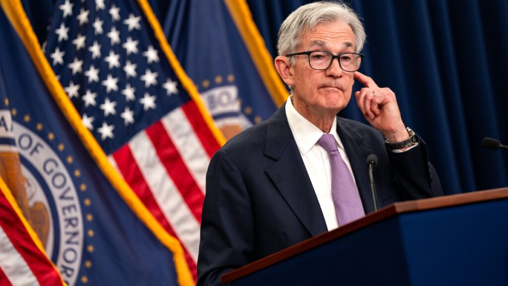 Global Economy Forecasts for 2026 Released by Experts