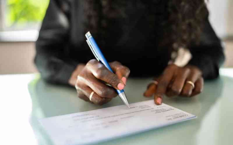 Kenya's cheque system faces economic challenges