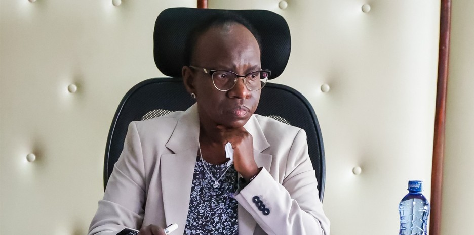 Safaricom Sale Risks Lower Government Returns Auditor Warns