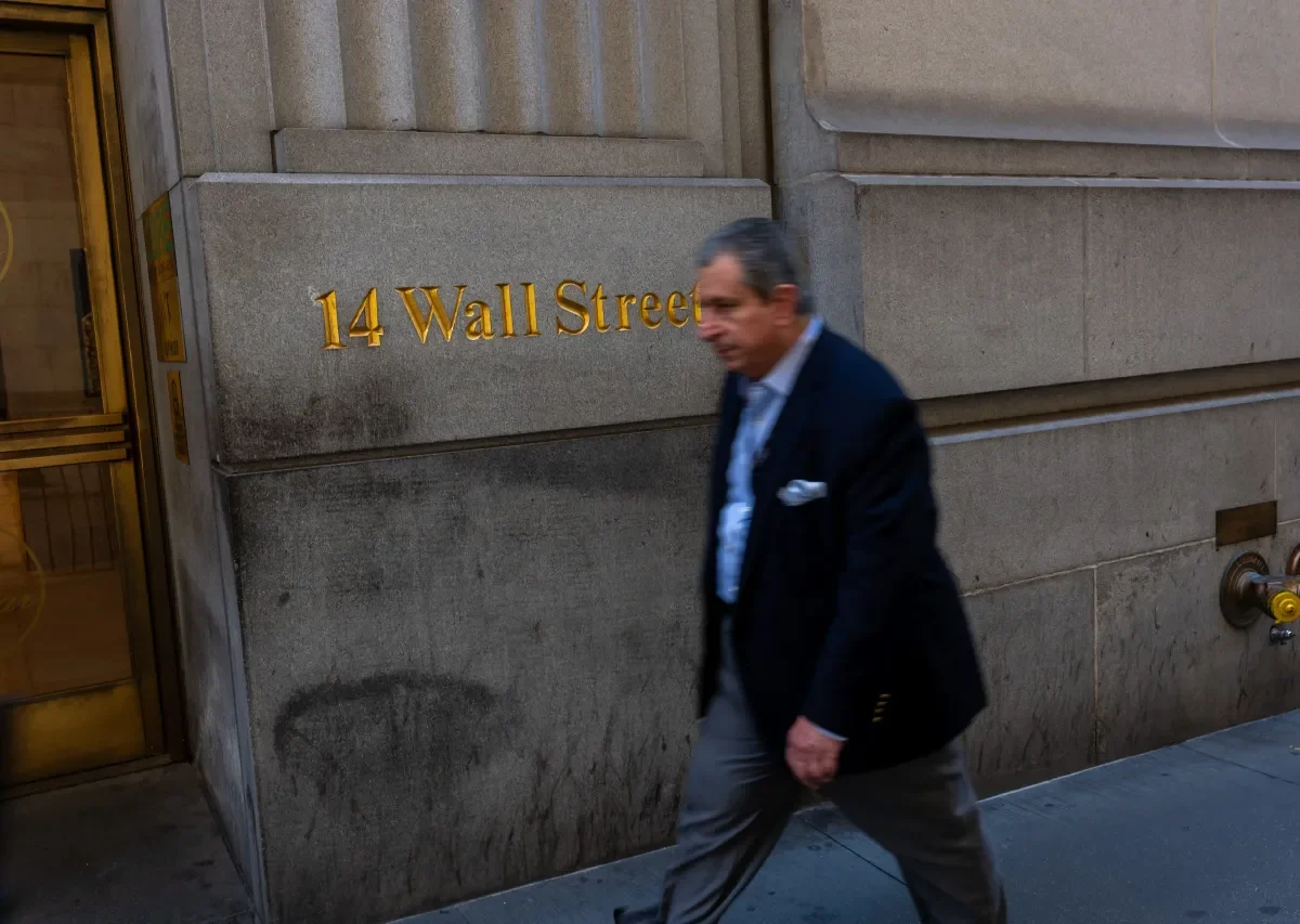 Stocks of OPEN ACON FLYX OSCR Rise in After-Hours Trading