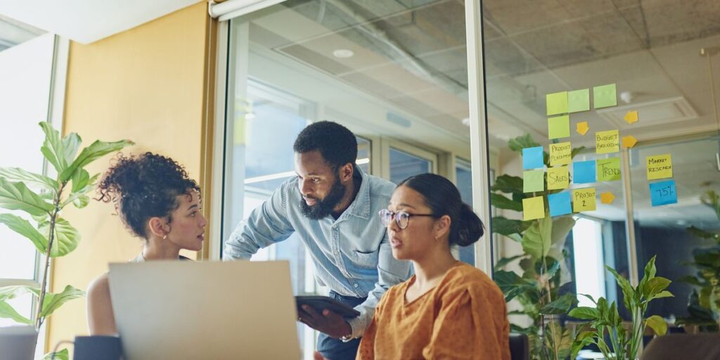 Systemic Barriers Hinder Minority Business Growth in US