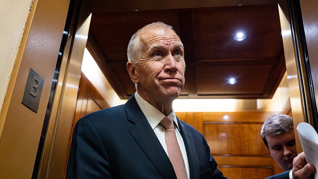 Leavitt criticizes Tillis over blocked Fed nominee amid Powell inquiry