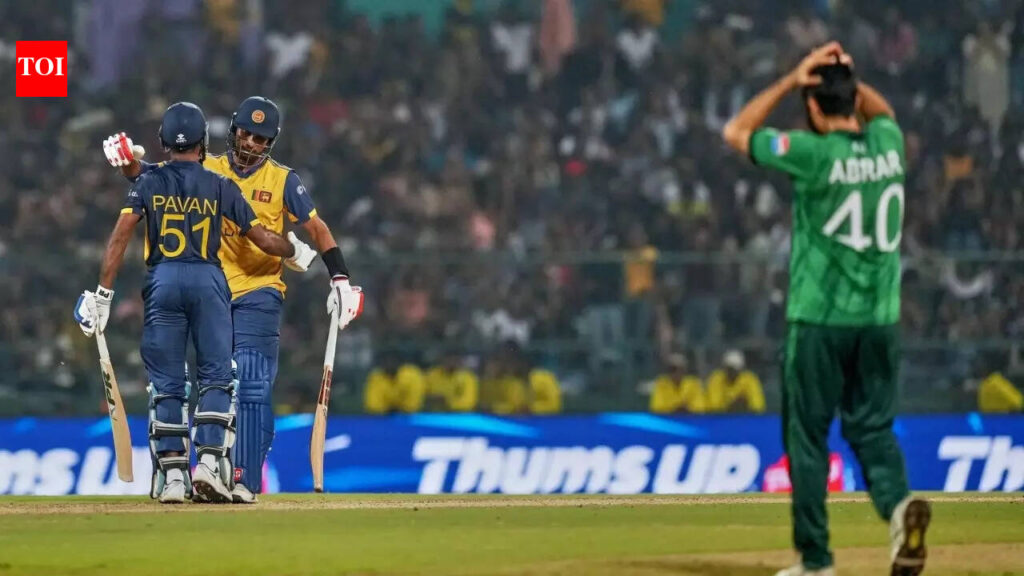 Pakistan Defeats Sri Lanka Misses T20 World Cup Semis
