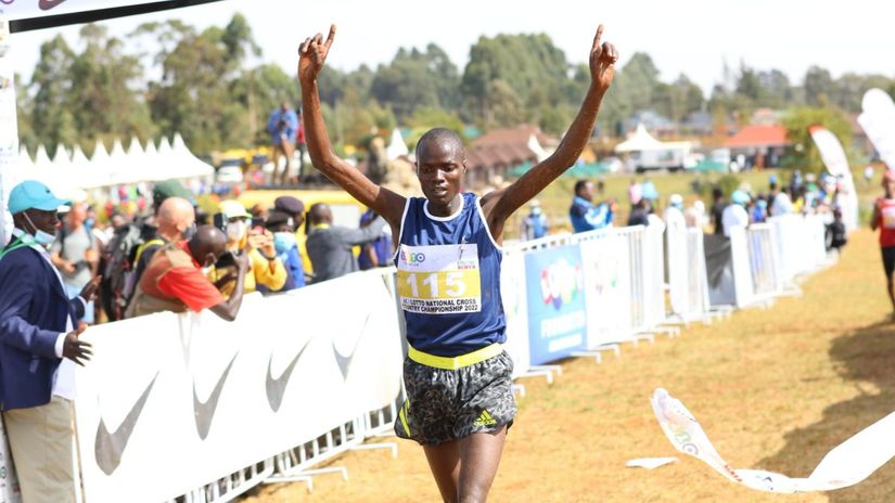 Rotich Challenges Field at Key Cross Country Meet