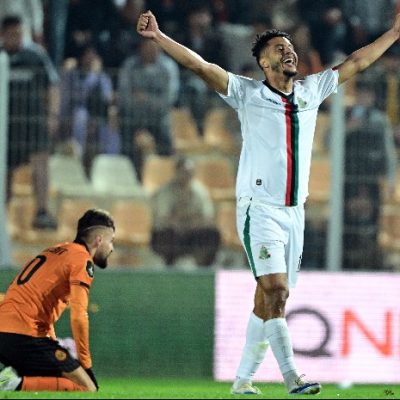 Santos Aims for Top Spot in African Competition