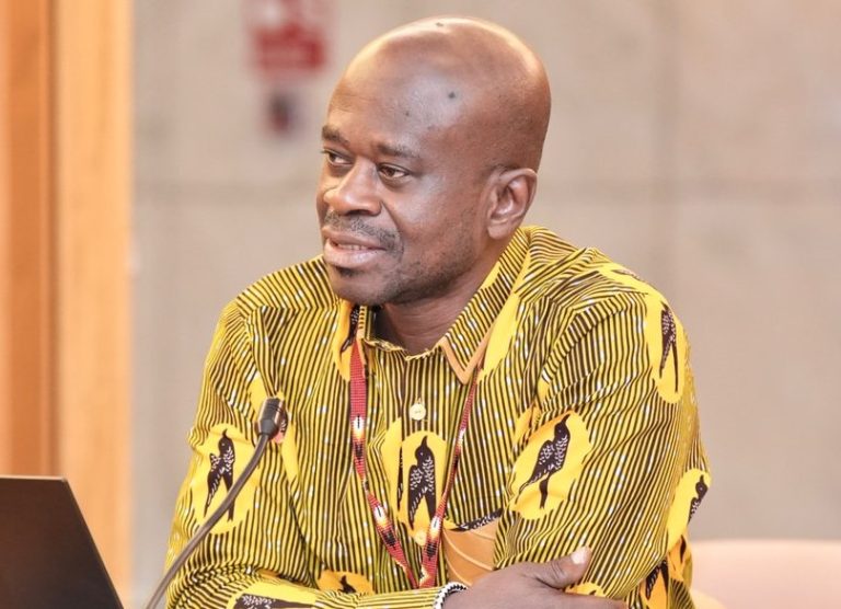 Africa Faces a Choice: Industry or Climate Goals?