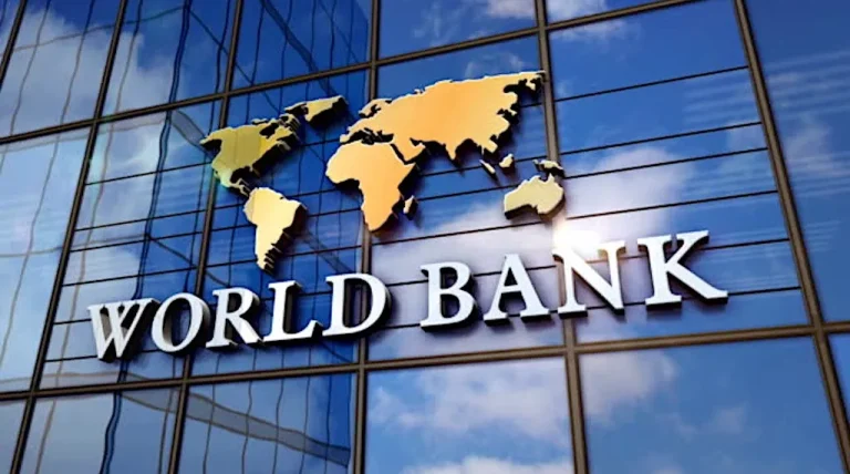 Nigeria's World Bank Debt Climbs to $2.08 Billion