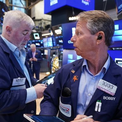 Stock market news: Wall Street hangs around its records