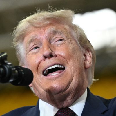 Trump touts U.S. economy and oil prices in a midterm pitch in Pennsylvania