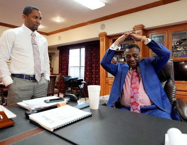  Black Americans face a new fight for racial representation after justices' Voting Rights Act ruling