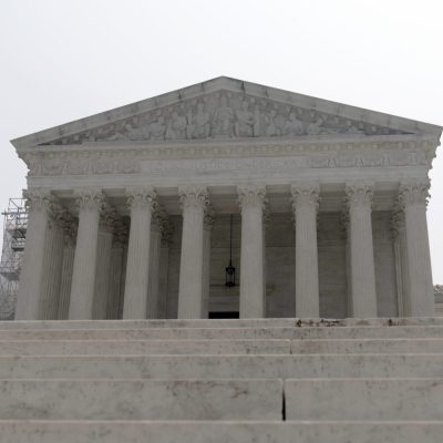  Supreme Court revives lawsuit over fatal Houston police shooting during traffic stop for unpaid tolls – Houston Public Media
