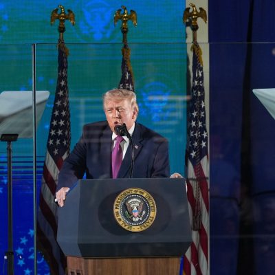  Trump Seizes on Democratic Push to Expand Supreme Court, End Filibuster