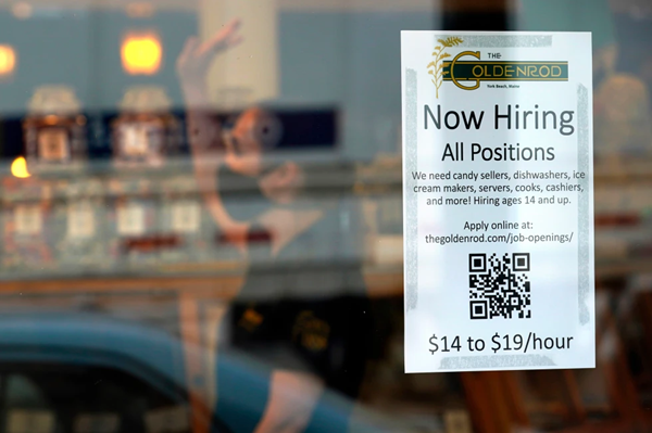US weekly unemployment claims fall to 208,000, fewest in 10 weeks