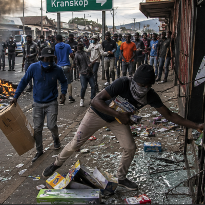 Fresh anti-migrant violence erupts in South Africa, leaving three foreigners injured