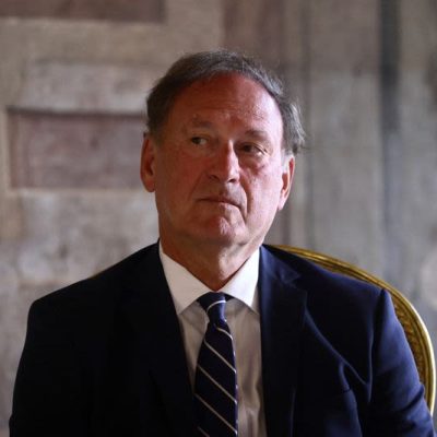  Justice Alito says he is staying on Supreme Court for another term