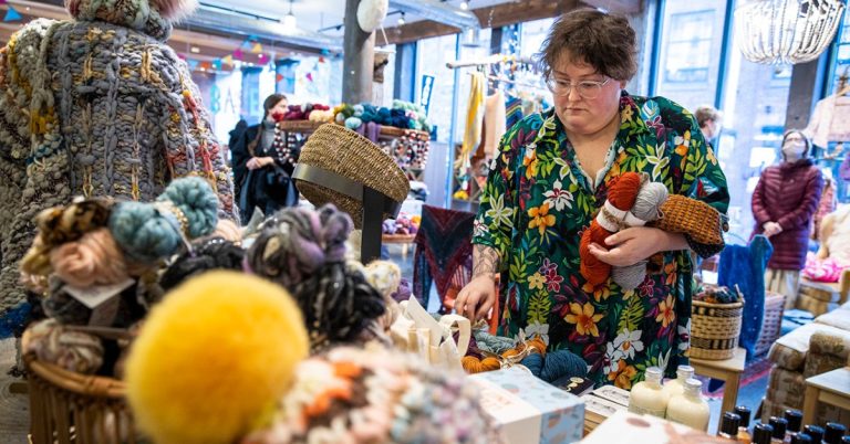 US small businesses: Key facts and public views about small firms