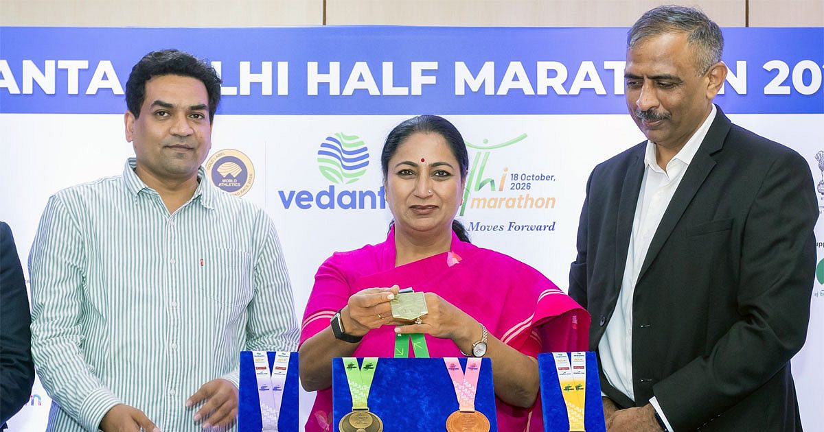 Charles Matata Breaks Delhi Half Marathon Record, Alemu Wins Women's Race