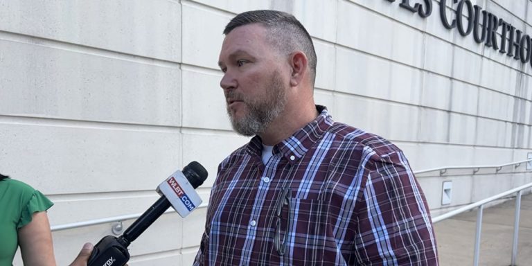  Sealed records contradict claims of former Capitol Police officer made in federal court