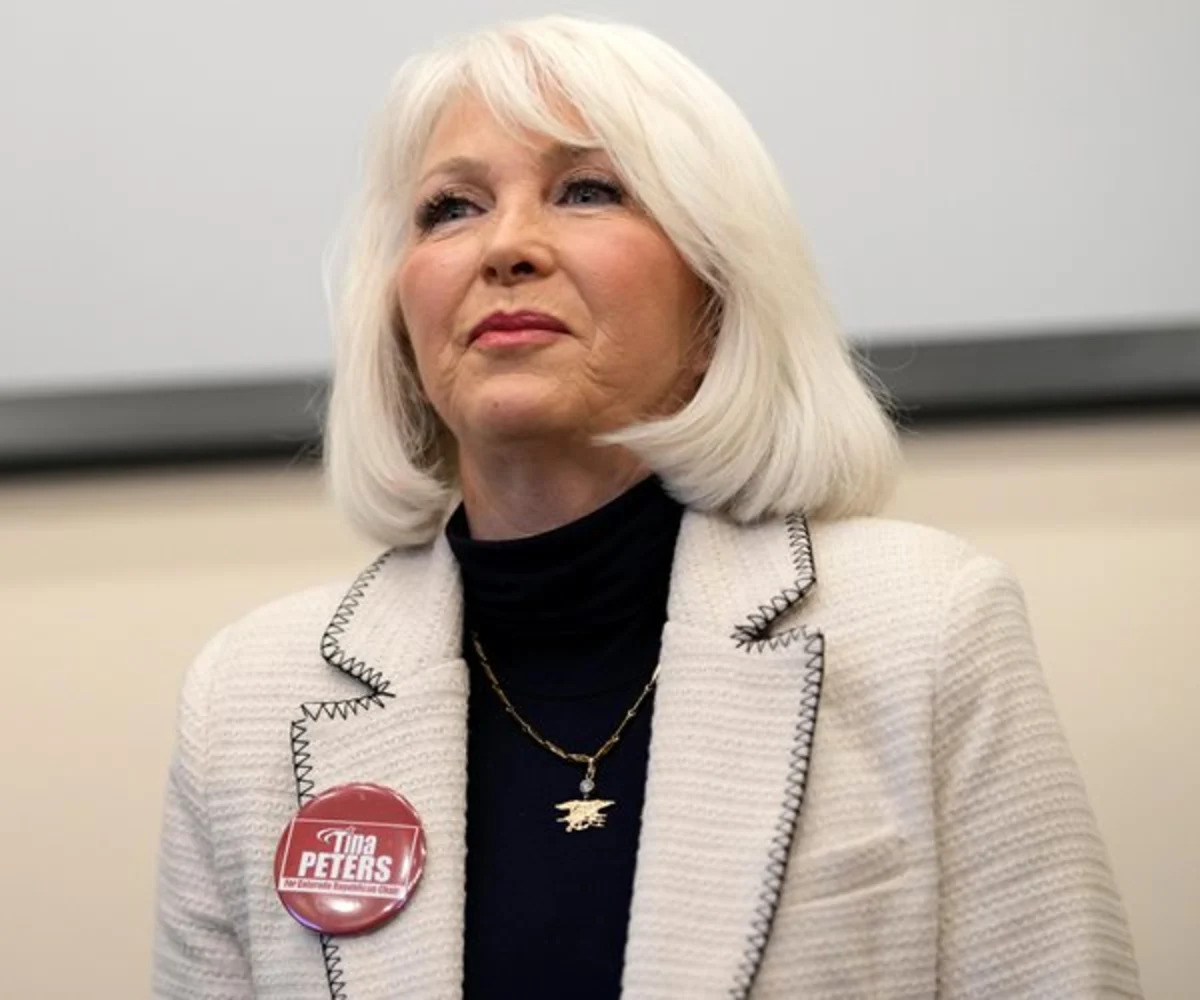  Tina Peters Plans Supreme Court Appeal After Prison Release